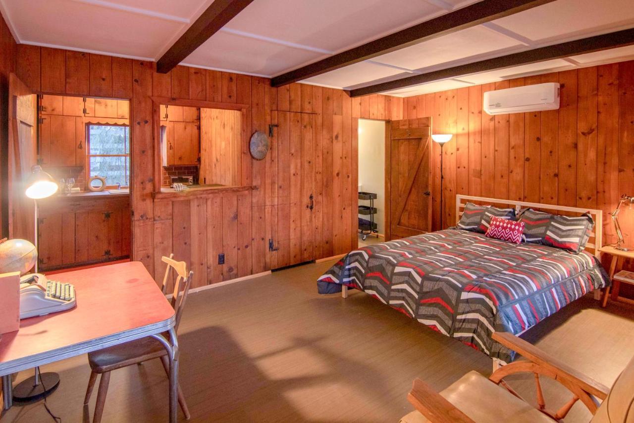 Joshua Tree Ranch House Motel Exterior photo