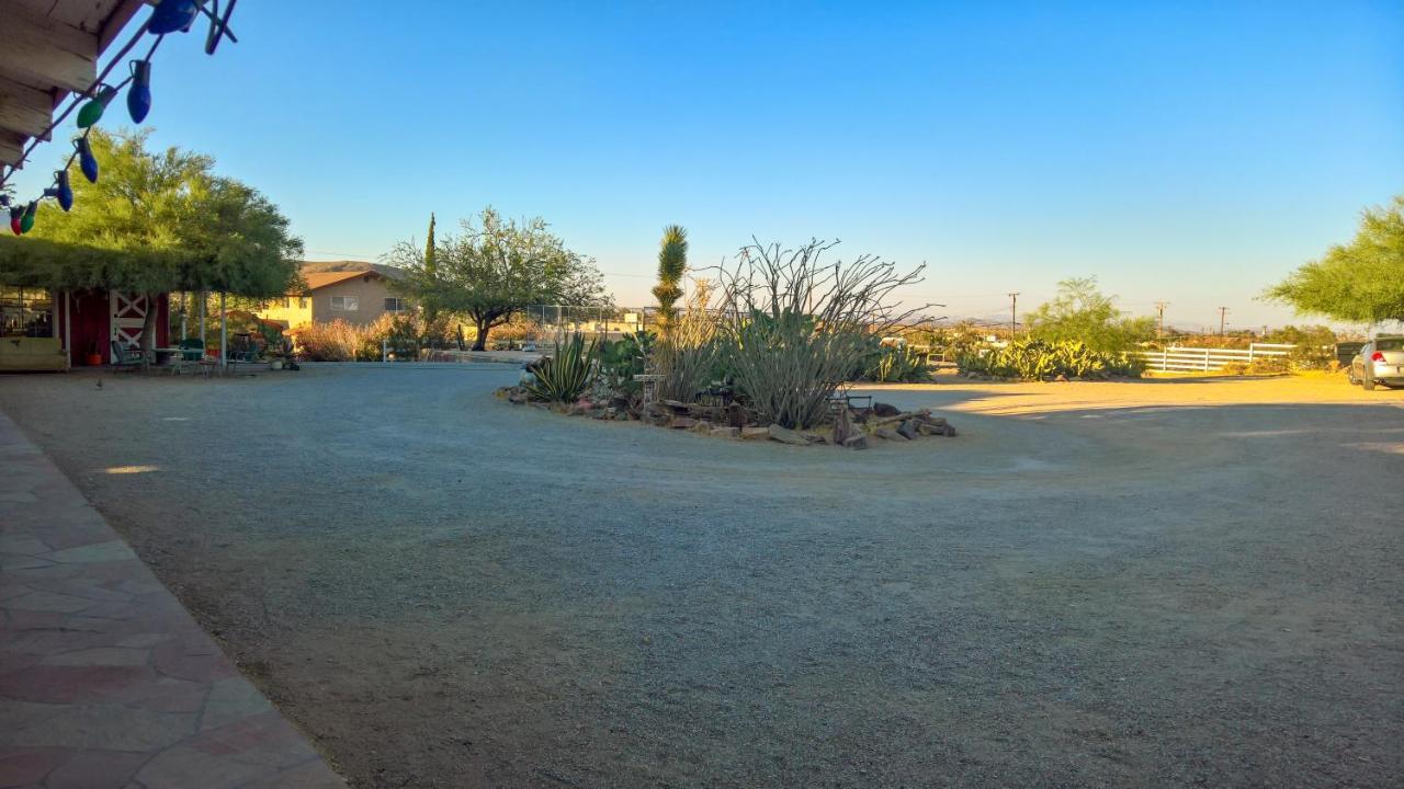 Joshua Tree Ranch House Motel Exterior photo
